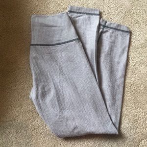 Lulu lemon size 6 leggings